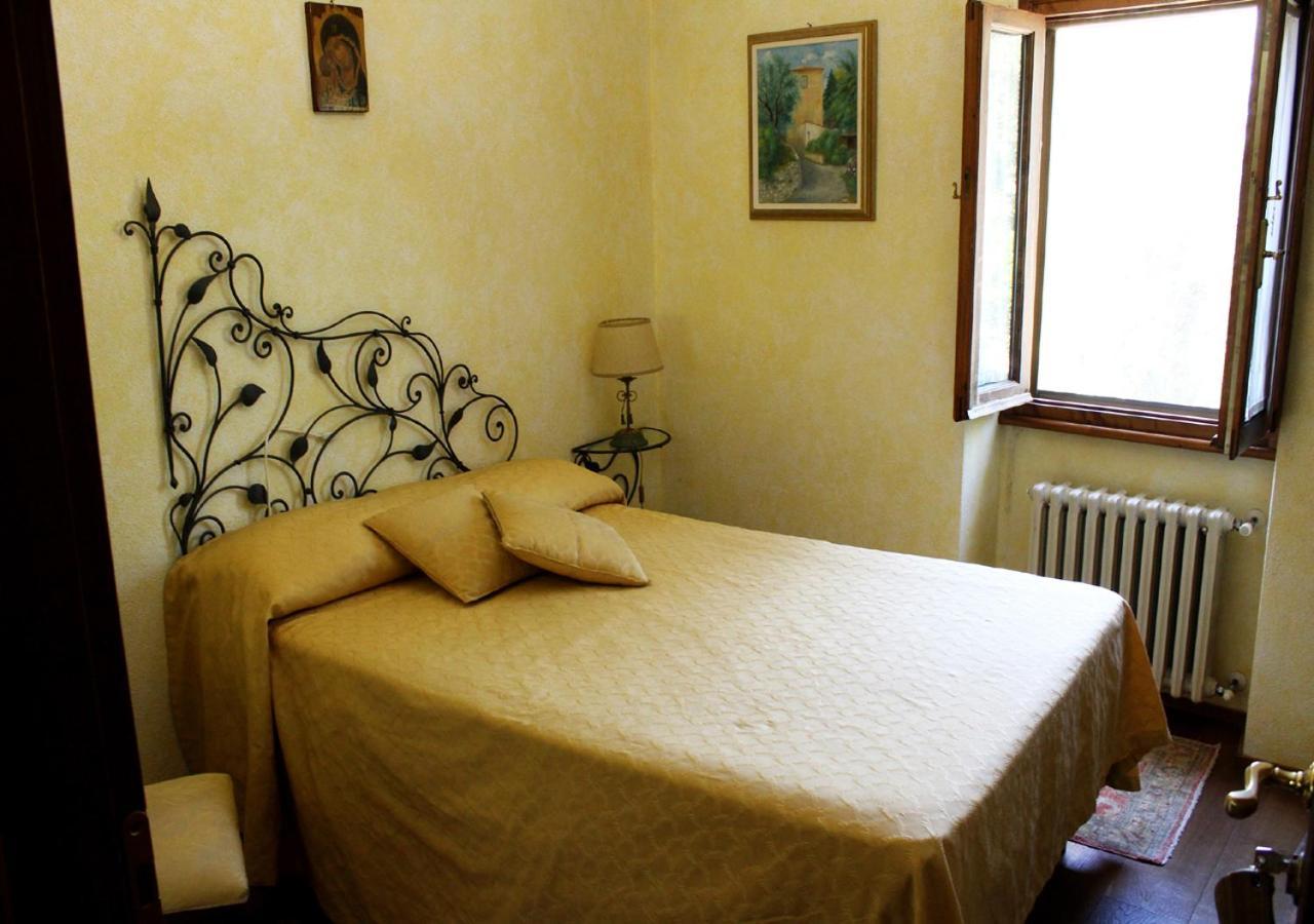 Ulivo Rosso Bed and Breakfast Sesto Fiorentino Rum bild